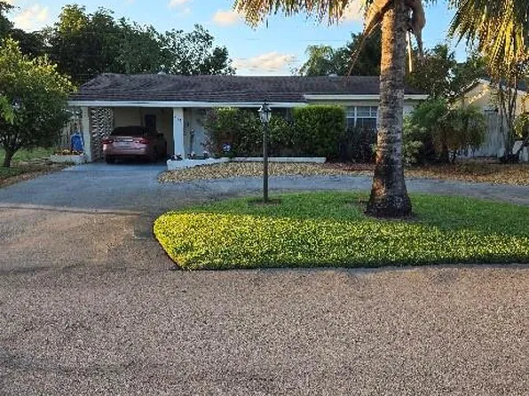 311 NE 42nd St, Oakland Park, FL 33334
