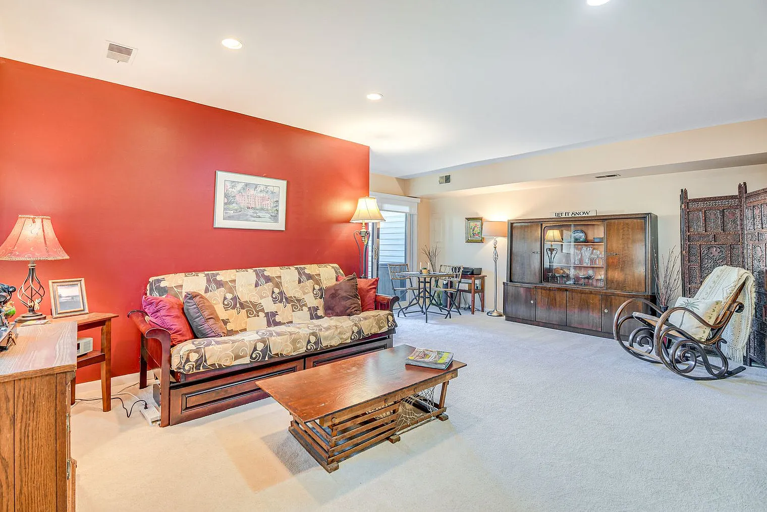 1 bed, 1.0 bath, 893 sqft, $3,612 — Photo 1