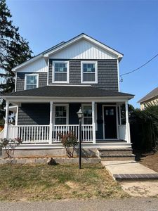 28 Franklin Square, Freeport, NY, 11520