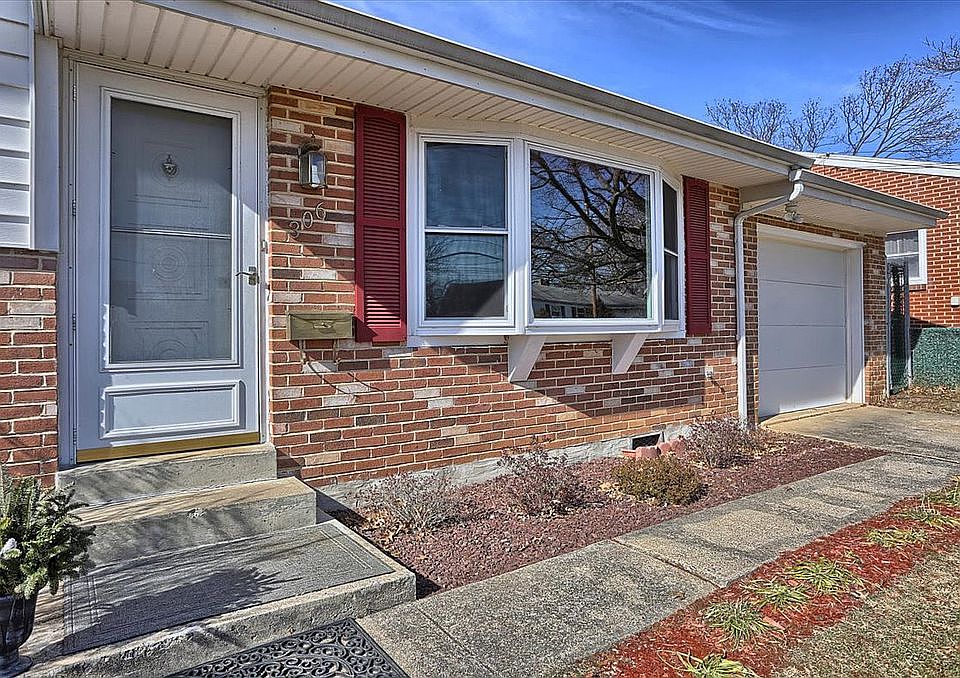 2nd image of 306 Keith Rd