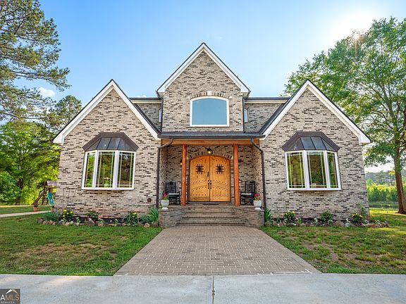 2nd image of 13 Southern Waters Way