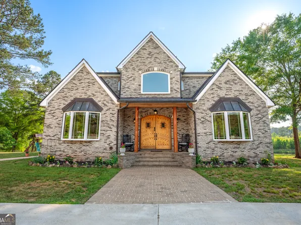 13 Southern Waters Way, Forsyth, GA 31029