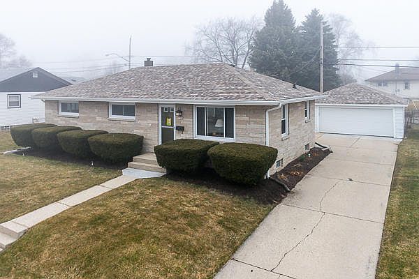 1st image of 3788 E Klieforth Ave