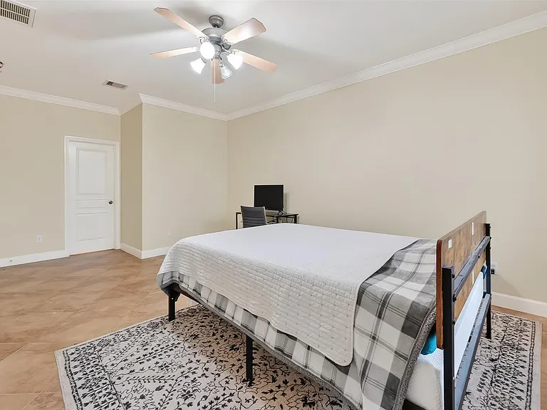 14419 Manorbier Ln — Photo 41