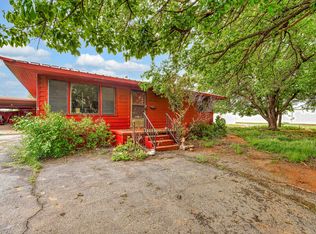 1604 N 4th St, Sayre, OK 73662