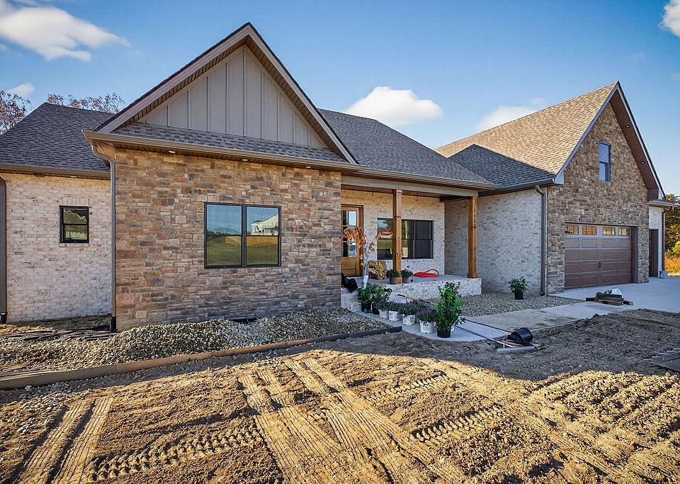 1st image of 1131 Fawn Dr