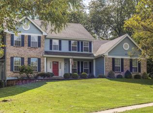 400 Beacon Point Ln, Grover, MO 63040