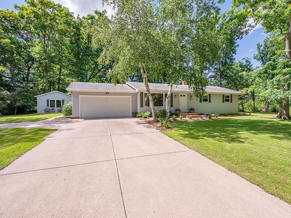 1st image of 2734 Pioneer Dr
