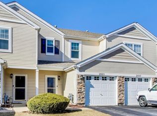2005 Limestone Ln, Carpentersville, IL 60110