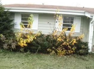 6510 S 116th St, Franklin, WI 53132
