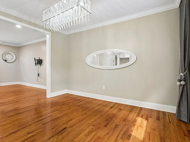 122 Upper State St — Photo 6