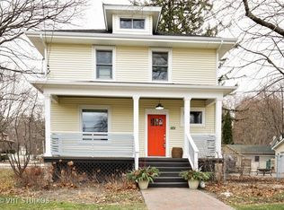 101 S Van Buren St, Dundee, IL 60118
