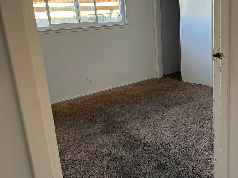 1127 Ayala Dr #A — Photo 3