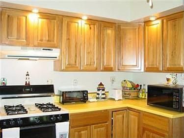 5th image of 695 Pine Dr