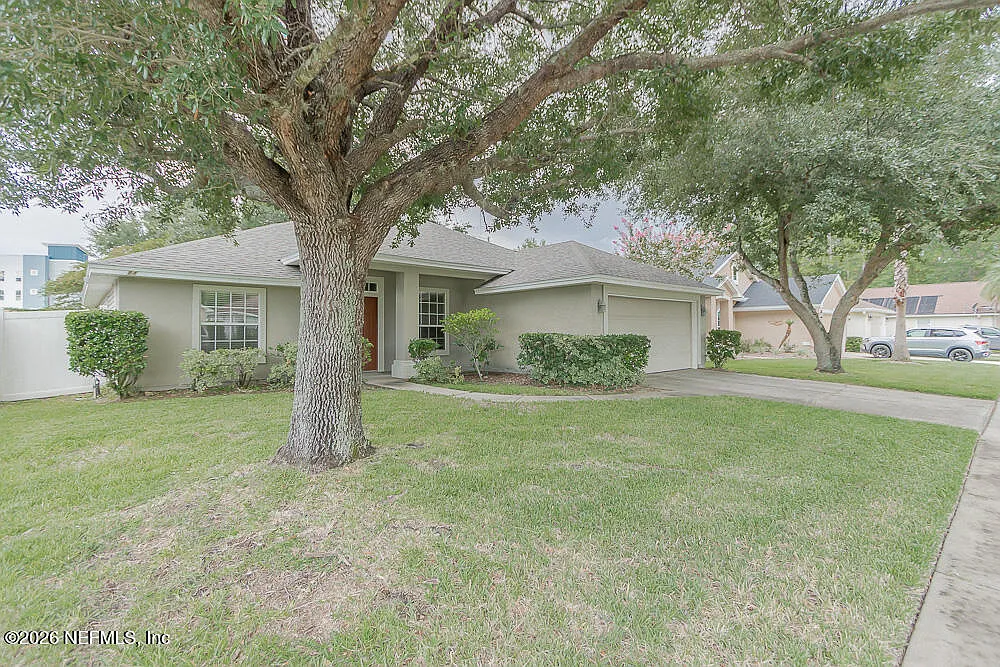3 bed, 2.0 bath, 1918 sqft, $2,100 — Photo 4