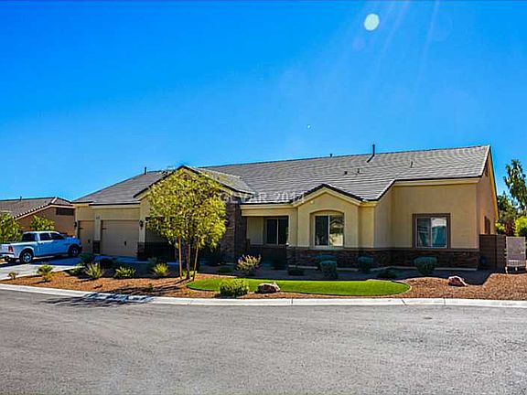 2nd image of 8665 Via Napoleone Cir