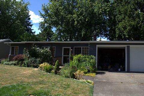 2nd image of 12075 SW Faircrest St