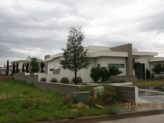 4th image of 19 Mission Santiago Dr