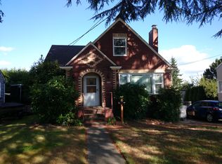 6242 34th Ave NE, Seattle, WA 98115