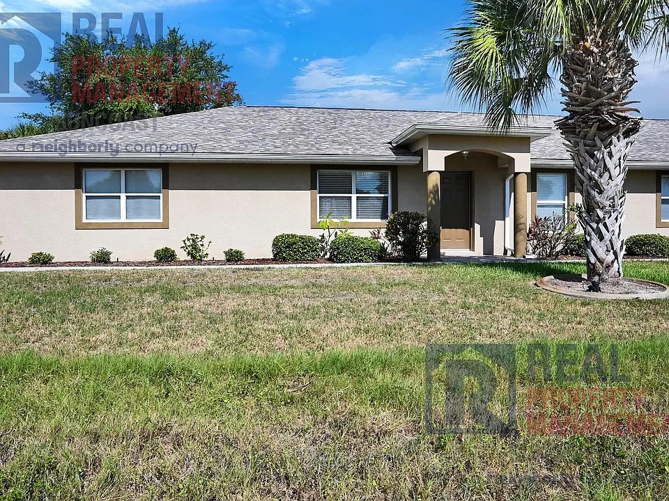 230 Rotonda Blvd W #A