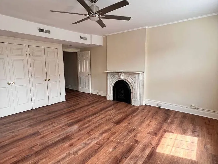 10 Washington Ave — Photo 10