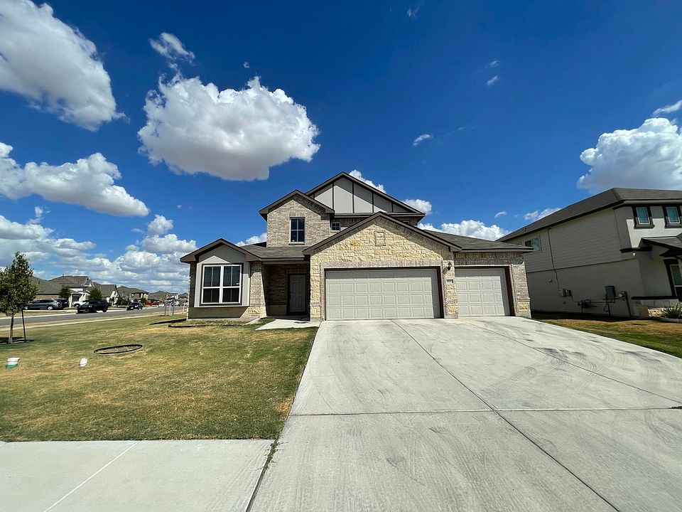 1st image of 5803 Lucca Ln