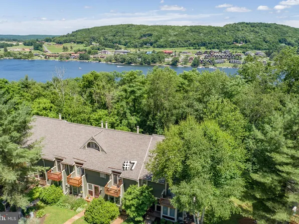 7 Lakeview Ct #5D, McHenry, MD 21541