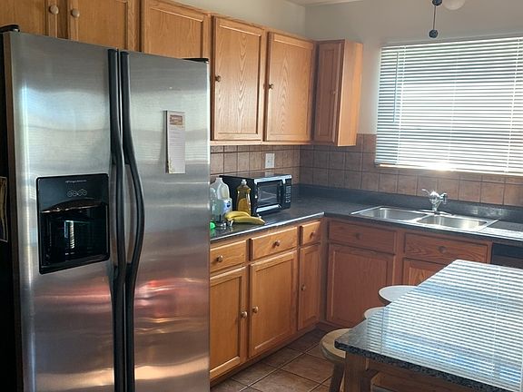 2nd image of 3848 W West End Ave