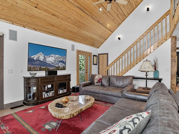 4th image of 26 County Road 4946 / Buttercup Lane