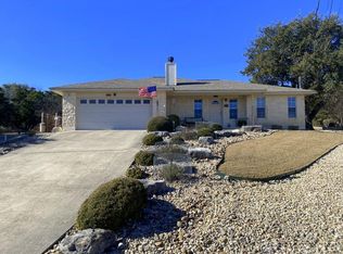 190 Woodhill Rd, Kerrville, TX 78028