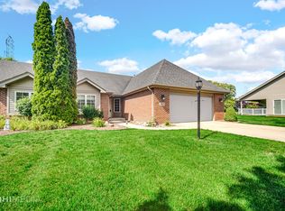 6870 Avocet Cir, Hobart, IN 46342