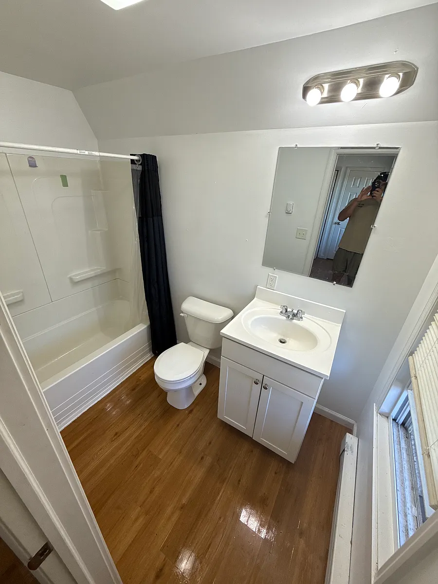 Building Photo - 603 S Blakely St #3