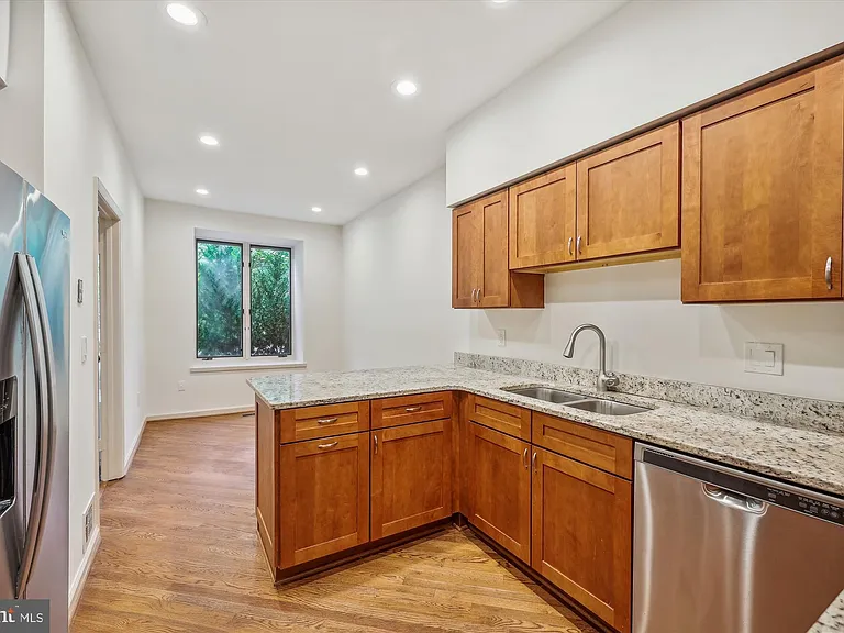 6 Goldleaf Ct — Photo 10