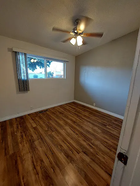 4 bed, 1937 sqft, $2,950 — Photo 4
