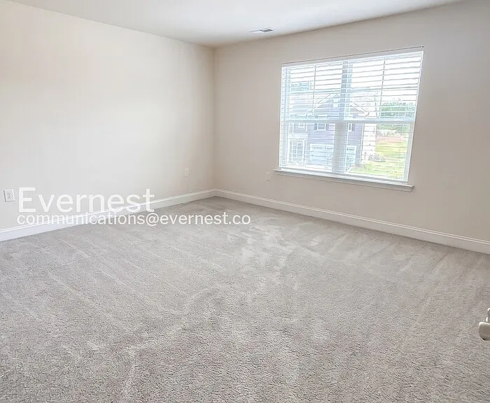 8436 Jordan Meadow Dr — Photo 20