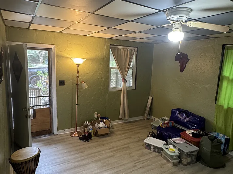 1612 Pepper Dr — Photo 9