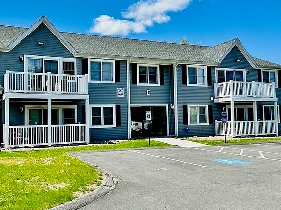 3rd image of 450 Somerset Ave #2-9