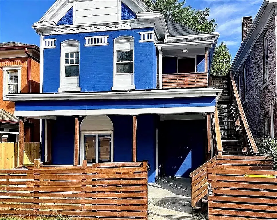 717 Indiana Ave — Photo 1