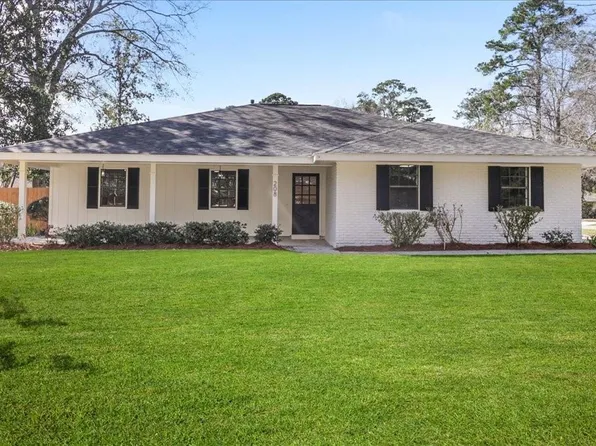 208 Sandra Lee Dr, Mandeville, LA 70448