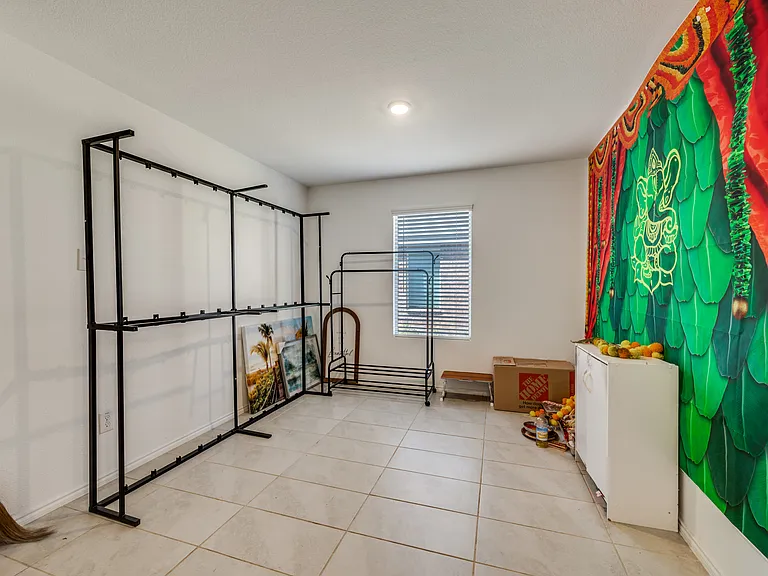1416 Claireborne Ct — Photo 8