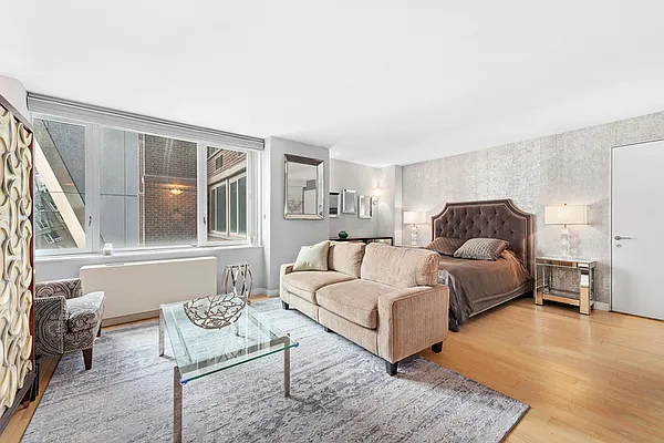 Rented by Douglas Elliman | media 13