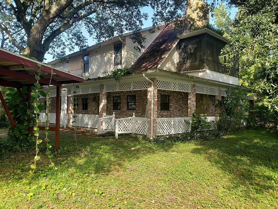 1st image of 6565 Birch Dr