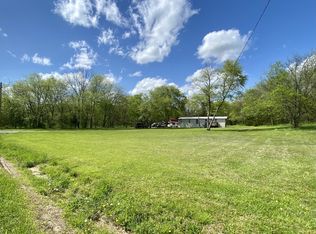 585 Sherrilltown Rd, Watertown, TN 37184