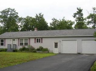 28 McGill Fern Rd, Standish, ME 04084