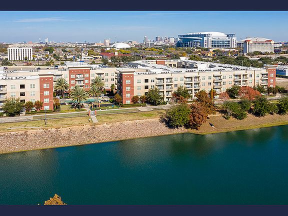 4th image of 8877 Lakes At 610 Dr #3932094