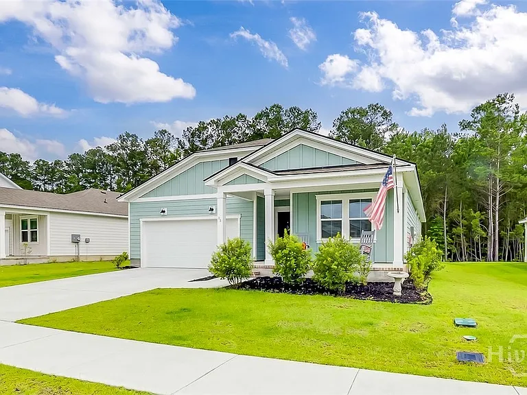 64 Shade Tree Dr — Photo 2