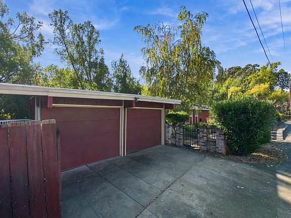 2nd image of 1075 Partrick Road