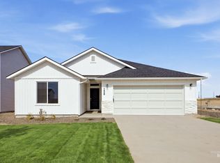 208 W 17th Ave, Jerome, ID 83338