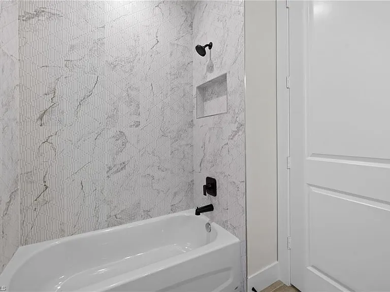 3032 Woodside Ave — Photo 19