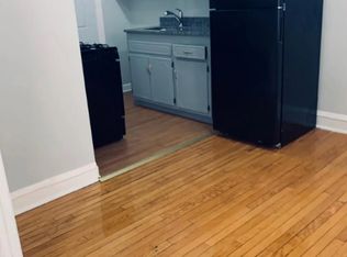 7209 S Constance Ave #1B, Chicago, IL 60649